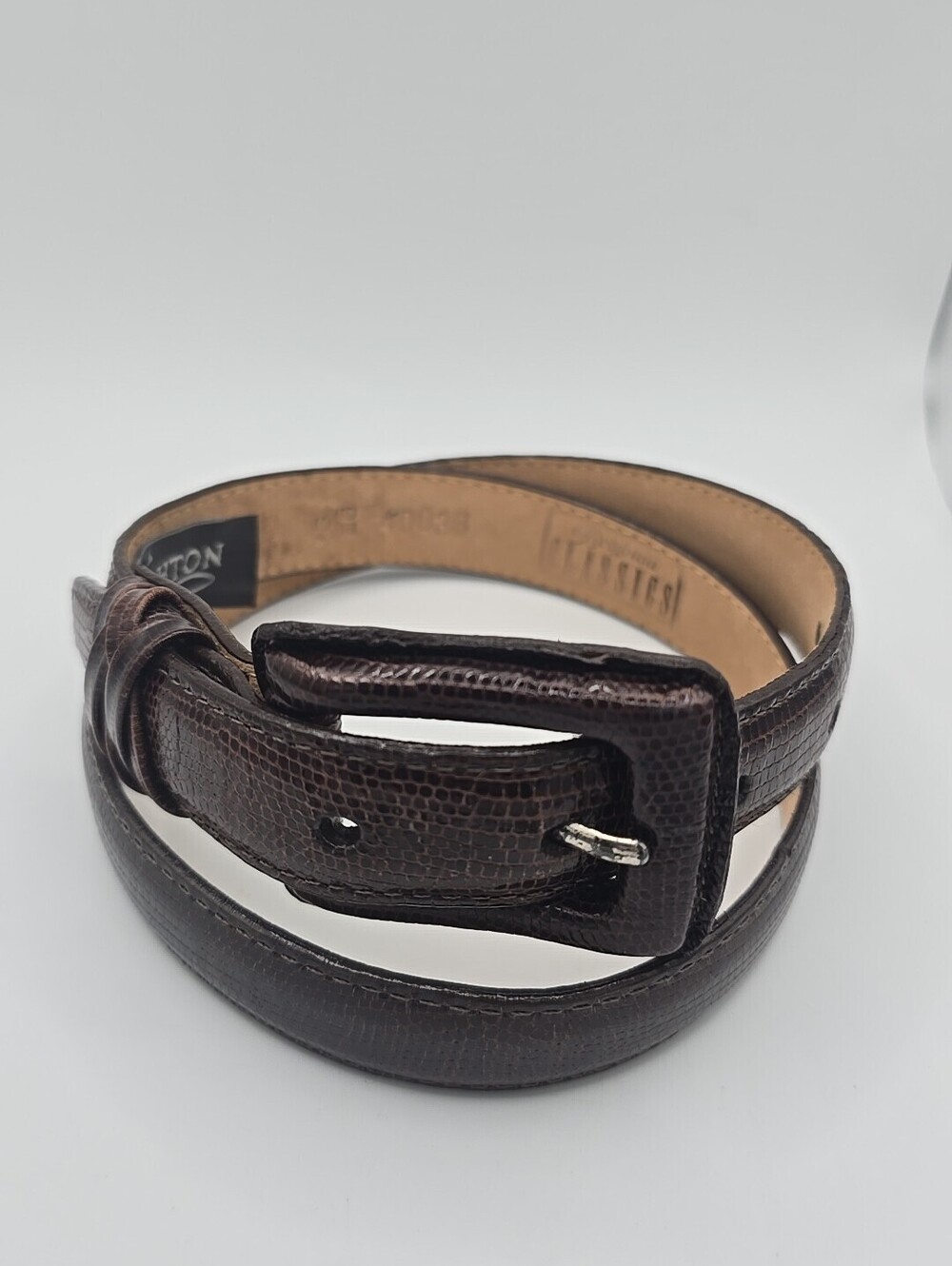 BRIGHTON Classic Brown Leather Belt Size S/28 Lizard #40038 Made in USA